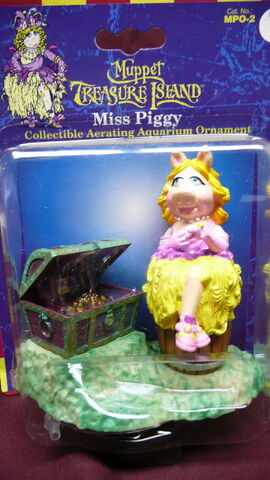 File:Muppet treasure island aquarium figure 1.jpg