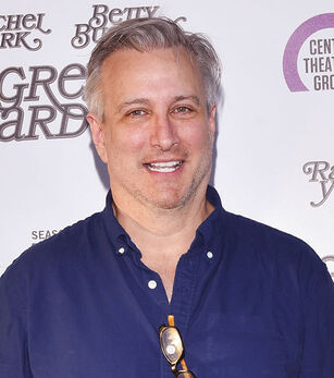 File:Bronson Pinchot.jpg