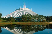 Space Mountain-1-