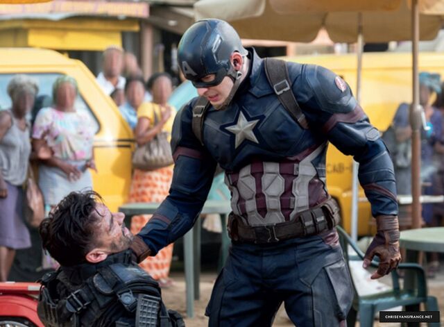 File:Cap vs Rumlow CW.jpg