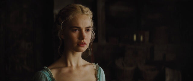 File:Cinderell-2015-disneyscreencaps.com-9728.jpg