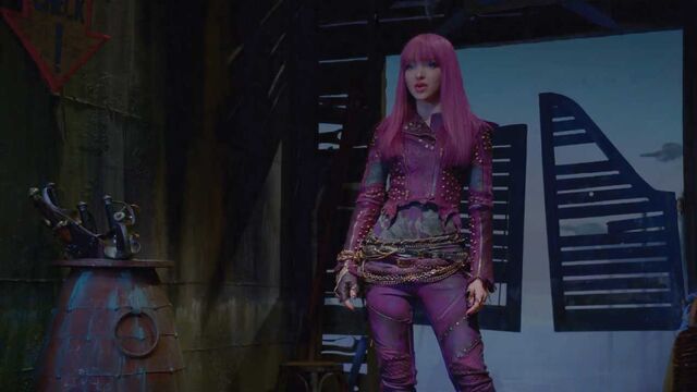 File:Descendants-2-17.jpg