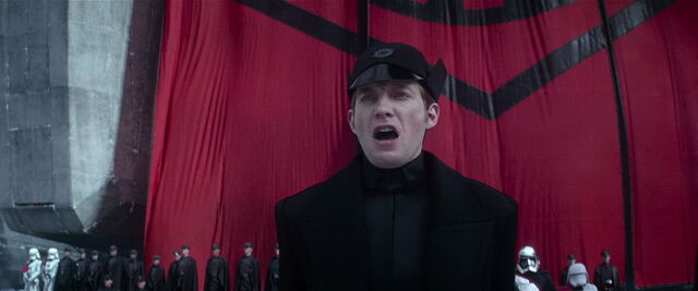 File:Sw-force-awakens-movie-screencaps.com-8028.jpg