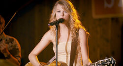 -Crazier-taylor-swift-13098438-1920-1032