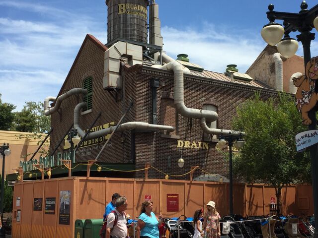 File:Muppet-Courtyard-Construction-2.jpg