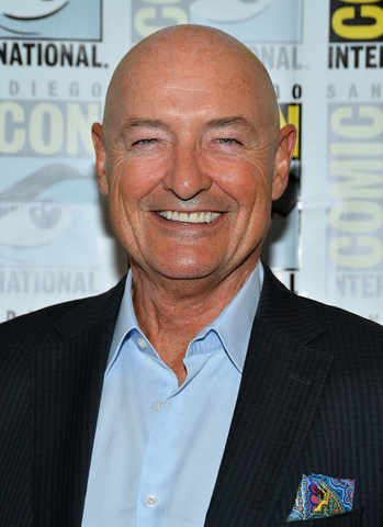 File:Terry O'Quinn.png