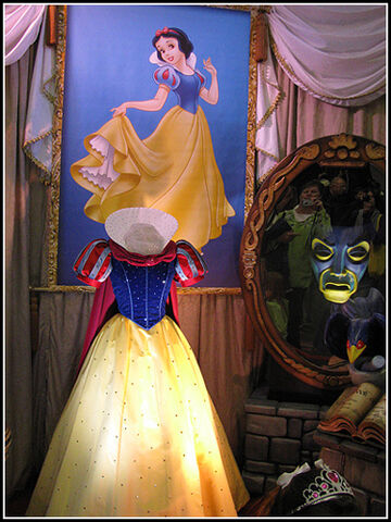 File:Swpreshowice2008.jpg