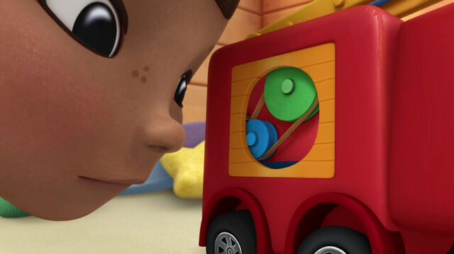 File:Inside of lenny.jpg