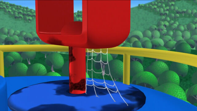 File:Web under the telescope.jpg