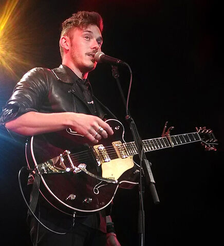 File:Sam Palladio - Nashville Live.jpg