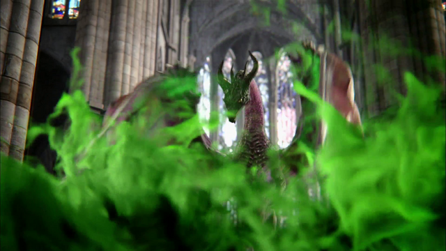 File:Dragon Maleficent (Descendants) 01.png