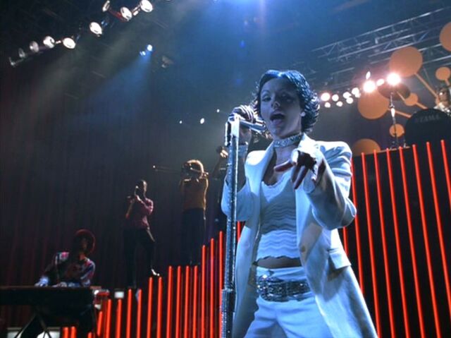 File:Tumblr nkxfneVNjr1qiceiuo4 1280.jpg