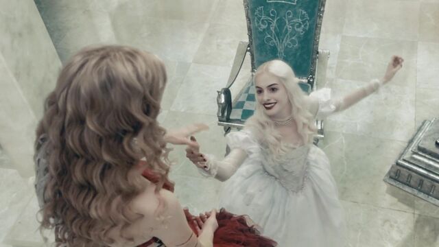 File:Alice-in-wonderland-disneyscreencaps.com-7564.jpg