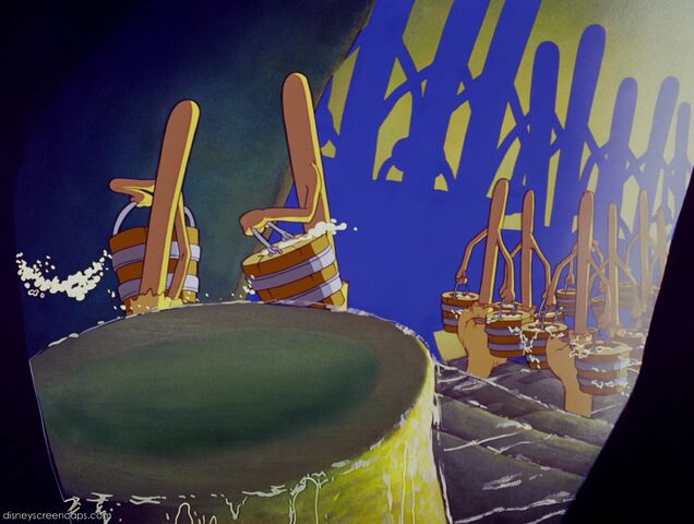 File:Fantasia-disneyscreencaps com-2601.jpg