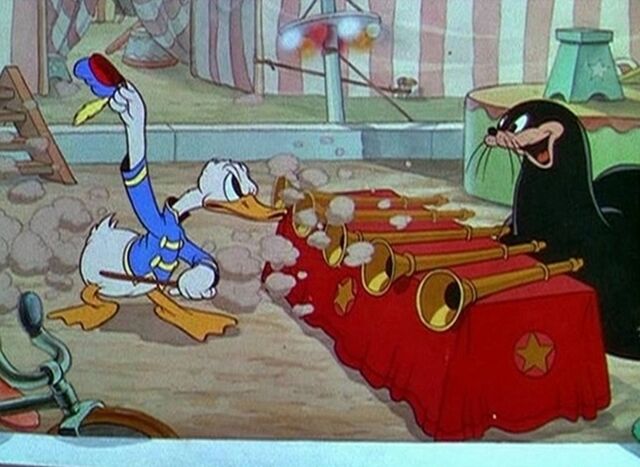 File:Mickeys circus 7large.jpg