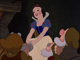 Snow-white-disneyscreencaps com-6725