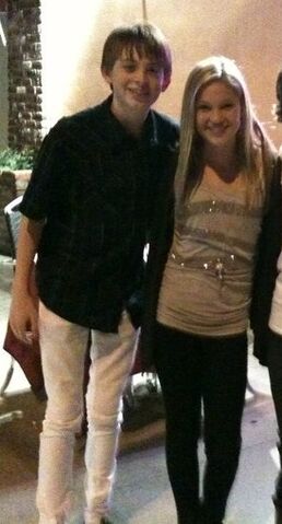 File:Dylan and olivia.jpg