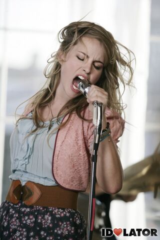 File:Oliviawhite.jpg