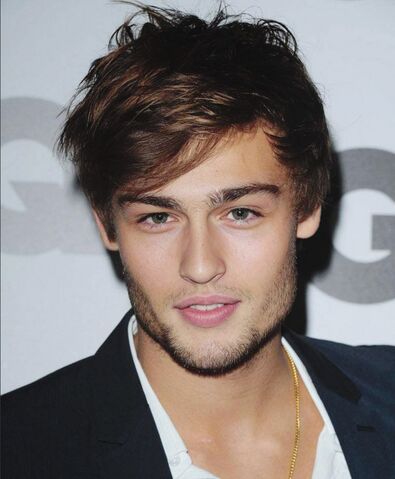 File:Douglas booth.jpeg
