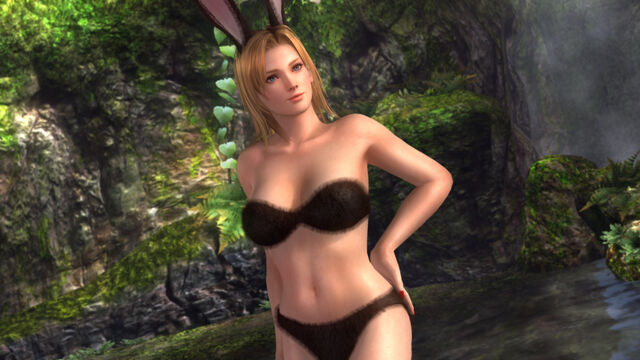 File:Tina-bunny-bikini.jpg
