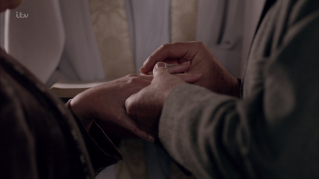 File:HughesCarsonWeddingS6E3.png