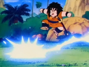 185px-YajirobeDodgesBeamRay.png