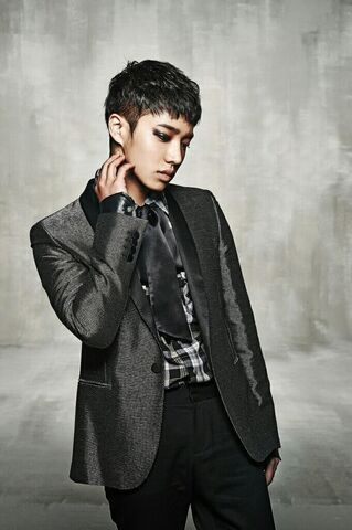 Archivo:BEASTkikwang-beast-b2st-34668486-681-1024.jpg
