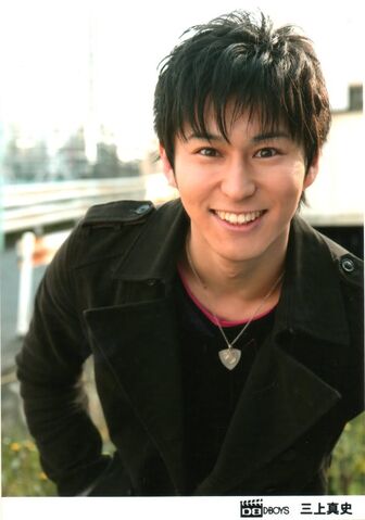 Archivo:Masashi Mikami2.jpg