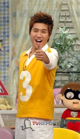 Archivo:Kim Jong Min4.jpg