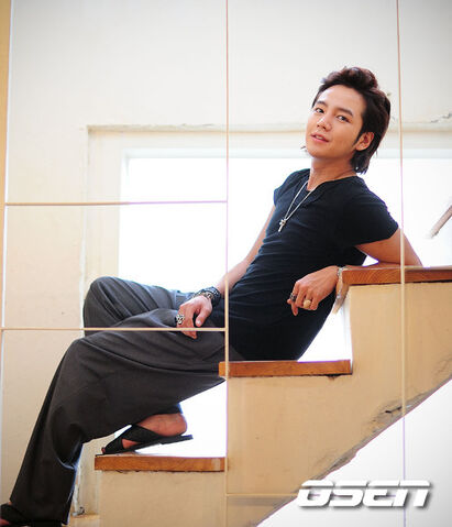 Archivo:Jang Geun Suk8.jpg