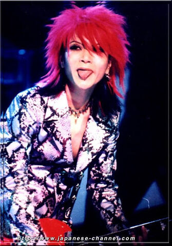 Archivo:Hide 6.jpg