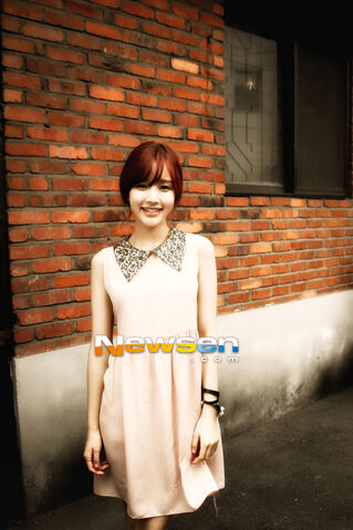 Archivo:Yoon Jin Yi23.jpg