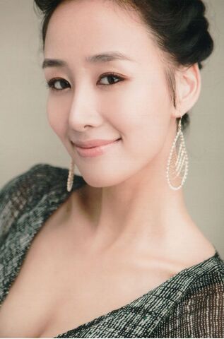 Archivo:Han Soo Yun9.jpg