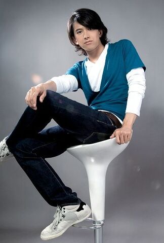 Archivo:Abe Tsuyoshi4.jpg