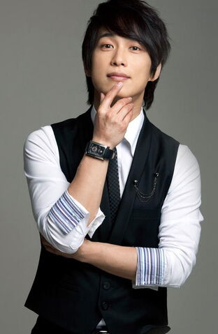 Archivo:Kim Won Joon3.jpg