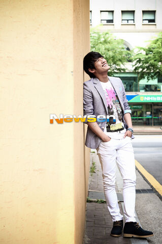 Archivo:Suh Joon Young10.jpg
