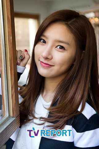 Archivo:Kim So Eun23.jpg