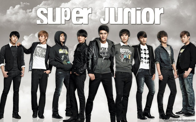 Archivo:Super junior wallpaper 2 by suju fanatic-d324bid.jpg