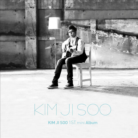Archivo:KimJiSoo1st MiniAlbum.jpg
