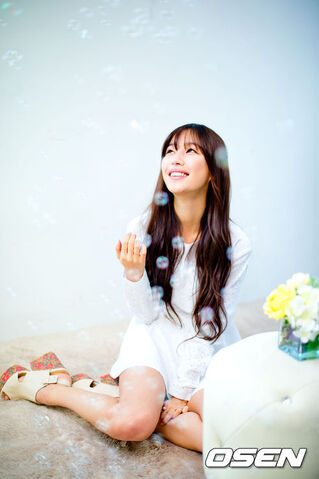 Archivo:Kim Soo Yun24.jpg