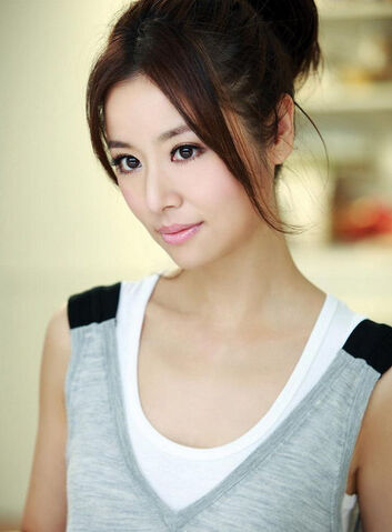 Archivo:Ruby Lin 04.jpg