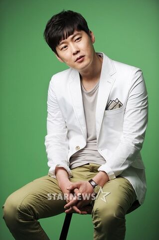 Archivo:Park Byung Eun9.jpg