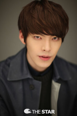 Archivo:Kim Woo Bin16.jpg