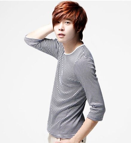 Archivo:Kim Kwon6.jpg