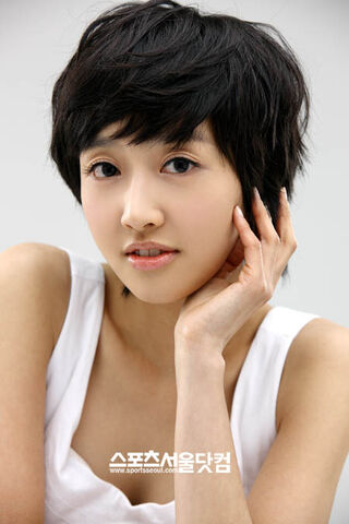 Archivo:Lee Da In3.jpg