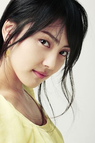 Archivo:Hong In Young9.jpg