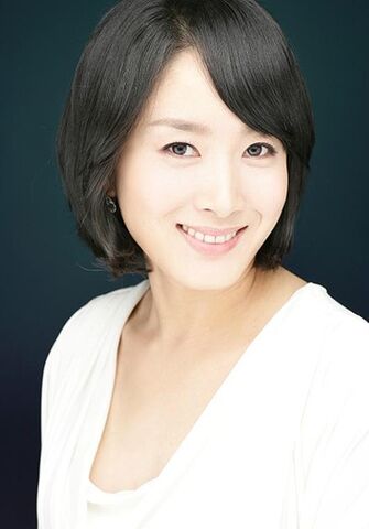 Archivo:Kim Ah Rang.jpg