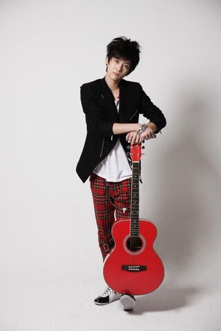 Archivo:Young bin78.jpg
