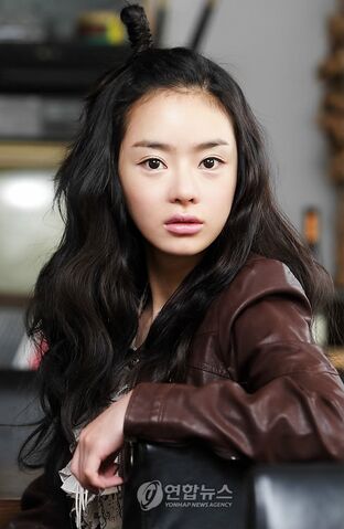 Archivo:Seo Woo7.jpg