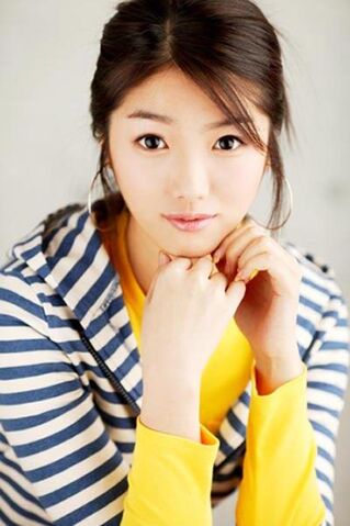 Archivo:Song Shi Yeon2.jpg